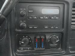 2004 Chevy 2500HD (24)